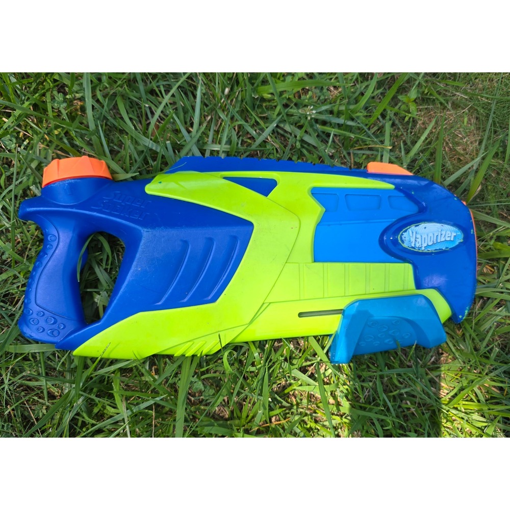 Nerf Super Soaker Vaporizer‎ Water Blaster Blue Neon Green Pump Action 2004 Toy